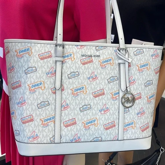 MICHAEL KORS JST Lg Printed Logo Tote Bag & MK JST Md Prntd Logo Bi-Fold Wallet - Picture 14 of 16